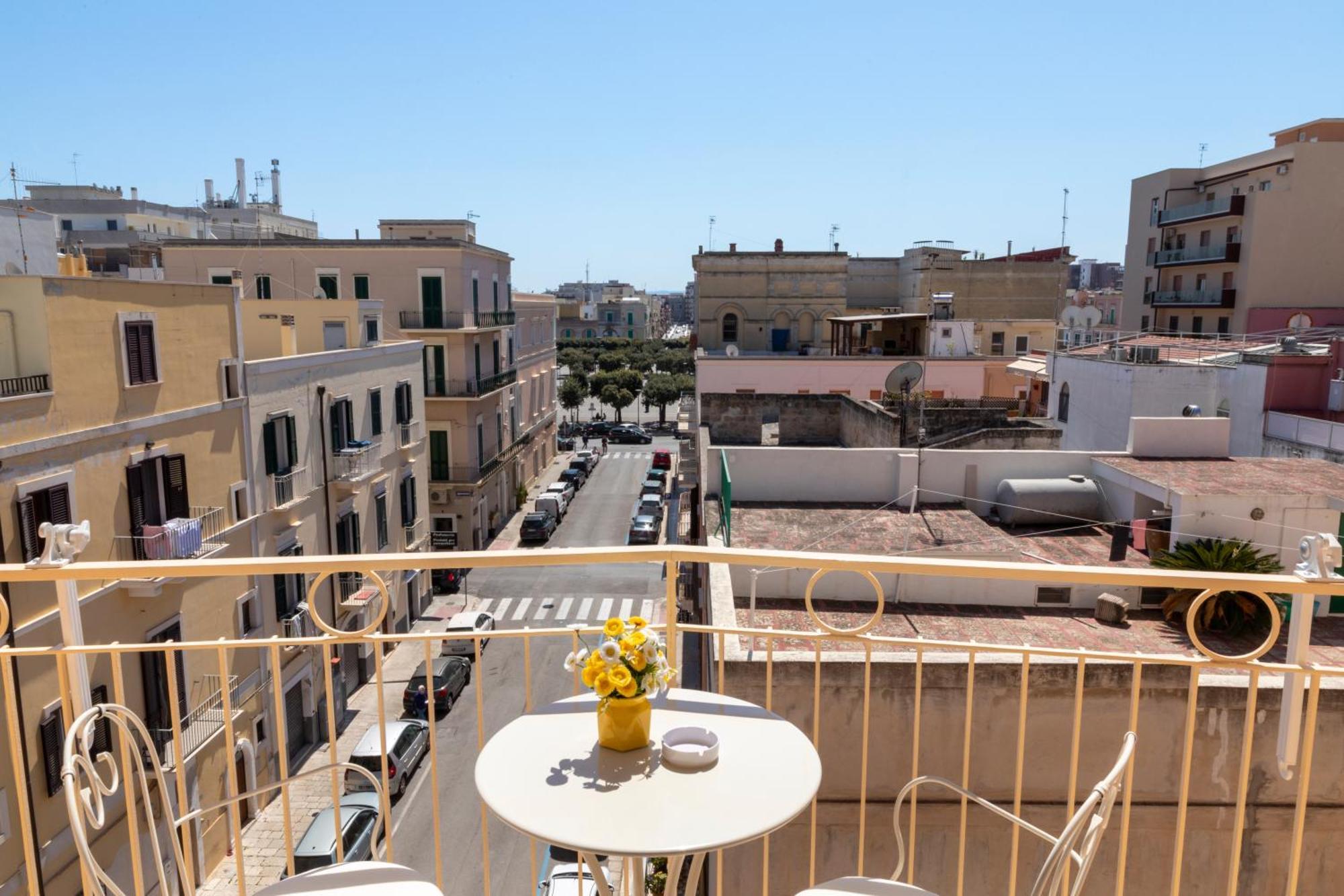 Marefuori Apartment *